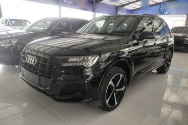 Used Audi Q7 2021 55 TFSI quattro S line Sport model