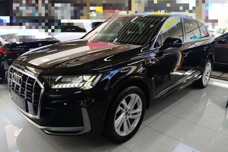 Used Audi Q7 2021 45 TFSI quattro S line Sport model Guazi used car, China used car export, Used car for sale, Used cars, Cheapest cars for sale