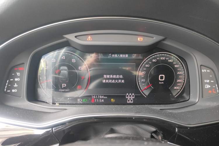 Used Audi Q7 2021 55 TFSI quattro S line Sport model Instrument Cluster