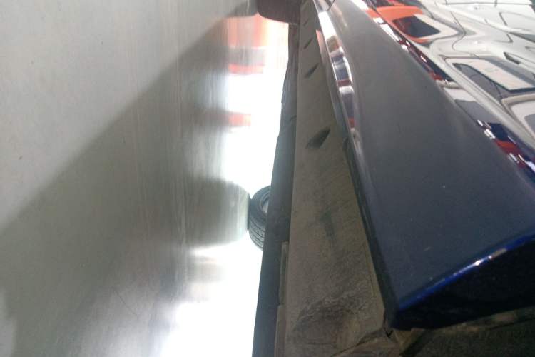Used Audi Q7 2021 55 TFSI quattro S line Sport model Left Side Sill