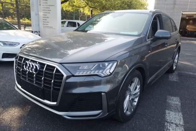 Used Audi Q7 2021 45 TFSI quattro S line Sport model