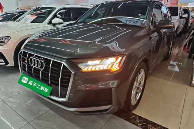 Used Audi Q7 2021 55 TFSI quattro S line Sport model