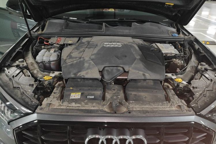 Used Audi Q7 2021 55 TFSI quattro S line Sport model Engine Bay