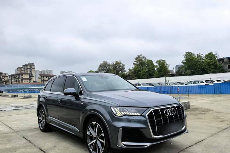 Used Audi Q7 2021 55 TFSI quattro S line Sport model Exterior 2
