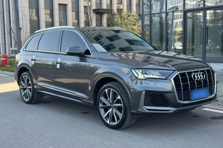Used Audi Q7 2021 55 TFSI quattro S line Sport model Exterior 2