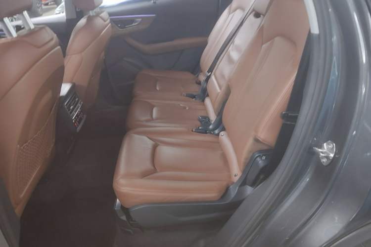 Used Audi Q7 2021 55 TFSI quattro S line Prestige Edition Left Rear Seat