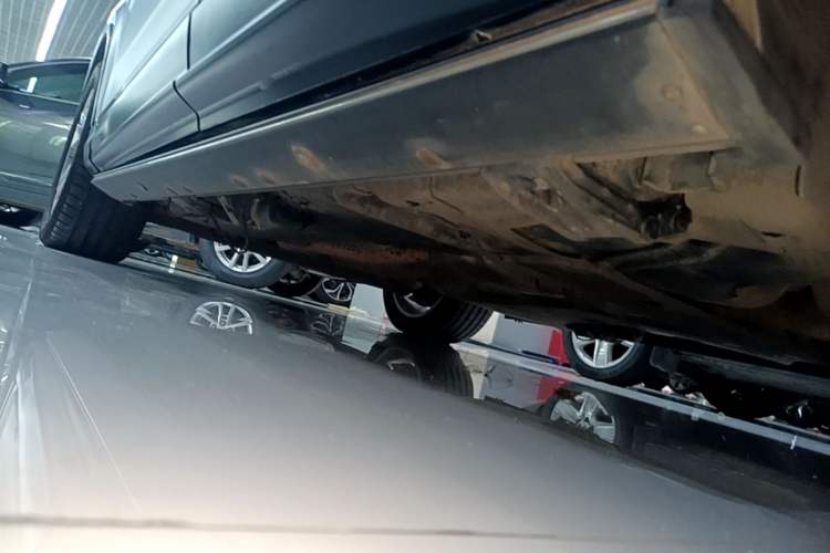 Used Audi Q7 2021 45 TFSI quattro S line Sport model Left Side Sill