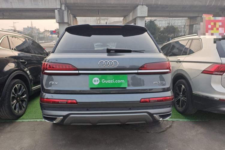 Used Audi Q7 2021 45 TFSI quattro S line Sport model Rear