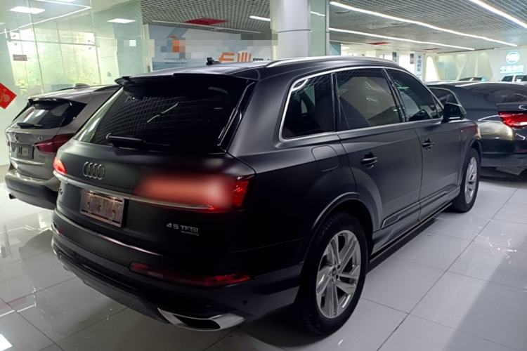 Used Audi Q7 2021 45 TFSI quattro S line Sport model Rear Right 45 Deg