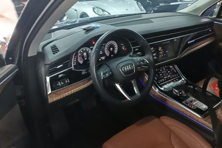 Used Audi Q7 2021 55 TFSI quattro S line Prestige Edition Steering Wheel