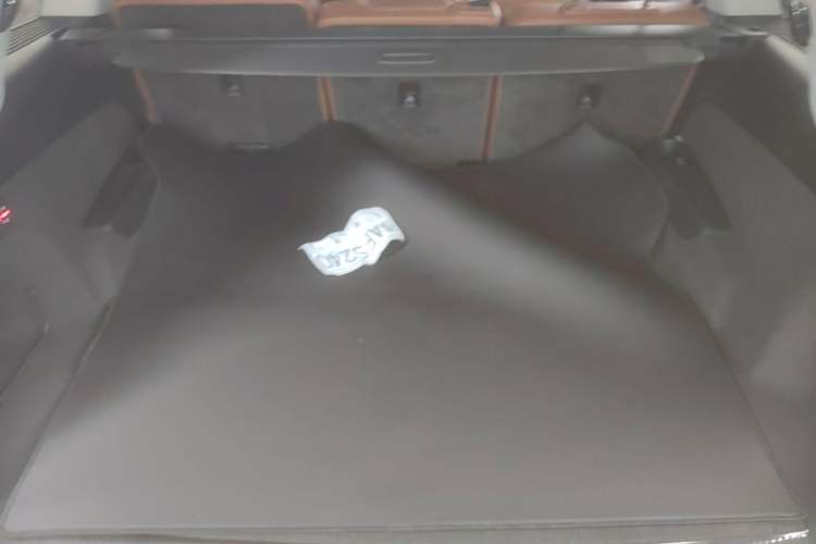 Used Audi Q7 2021 55 TFSI quattro S line Prestige Edition Trunk