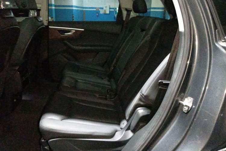 Used Audi Q7 2021 45 TFSI quattro S line Sport model Left Rear Seat