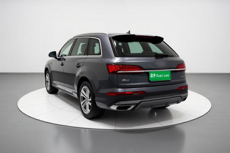 Used Audi Q7 2021 45 TFSI quattro S line Sport model Rear Left 45 Deg