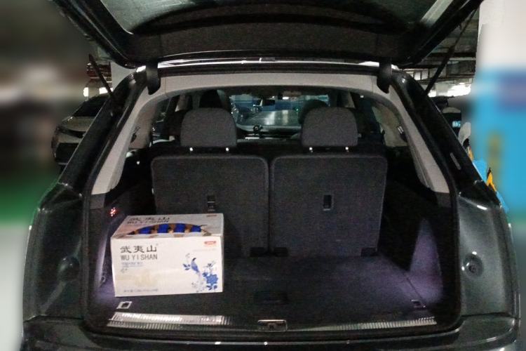 Used Audi Q7 2021 45 TFSI quattro S line Sport model Trunk