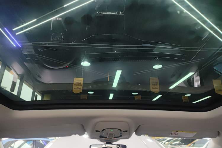 Used Audi Q7 2021 55 TFSI quattro S line Sport model Headliner