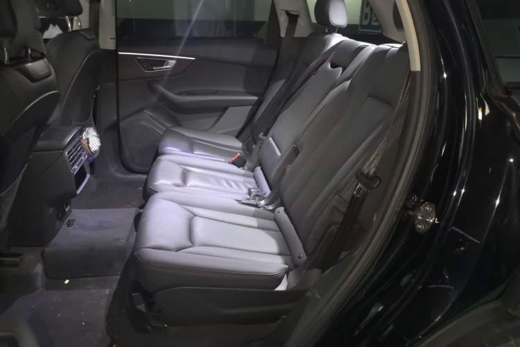 Used Audi Q7 2021 55 TFSI quattro S line Sport model Left Rear Seat