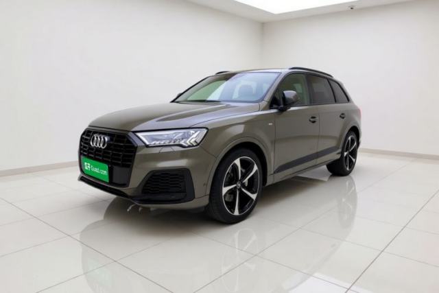 Used Audi Q7 2021 55 TFSI quattro S line Sport model