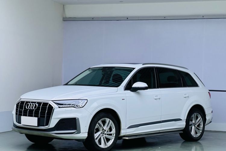 Gebrauchter Audi Q7 2021 45 TFSI quattro S line Sport model Guazi used car, China used car export, Used car for sale, Used cars, Cheapest cars for sale