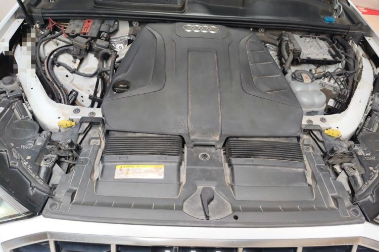 Used Audi Q7 2021 45 TFSI quattro S line Sport model Engine Bay
