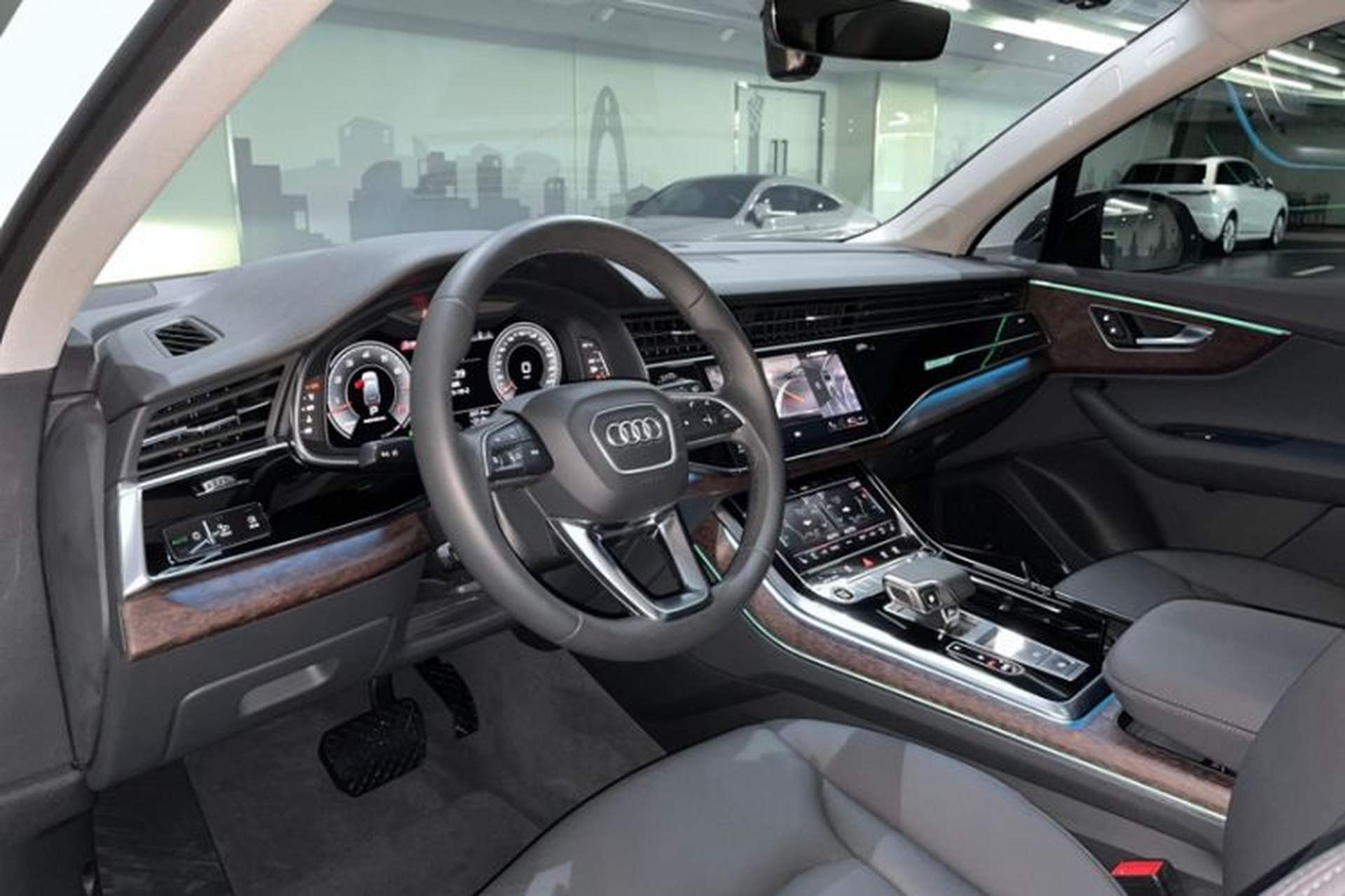 Used Audi Q7 2021 55 TFSI quattro S line Sport model Interior 8