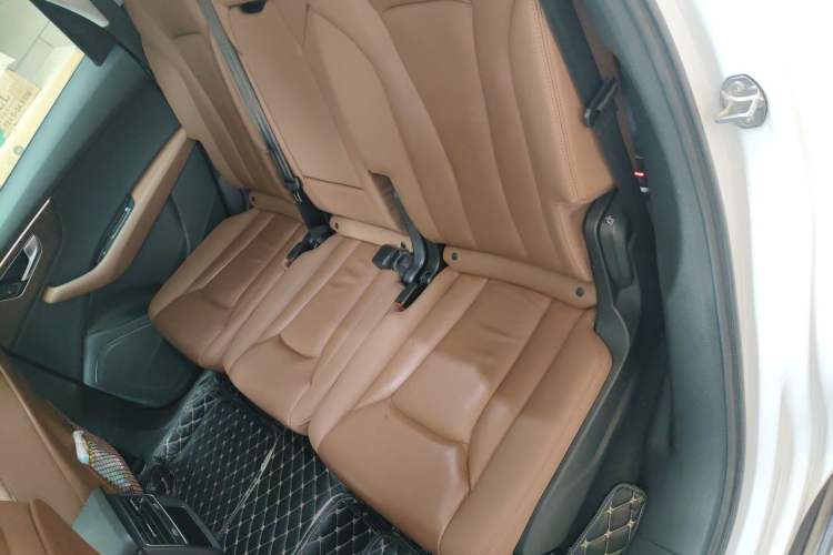 Used Audi Q7 2021 45 TFSI quattro S line Sport model Left Rear Seat
