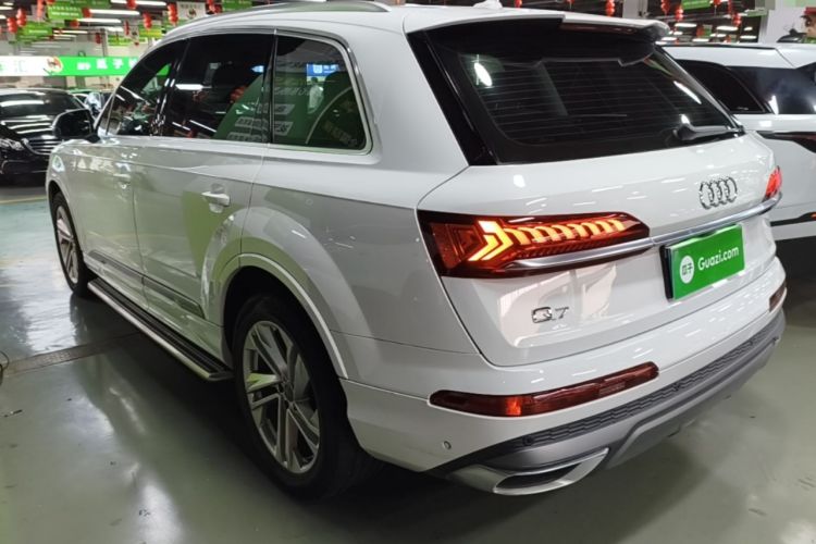 Used Audi Q7 2021 45 TFSI quattro S line Sport model Rear Left 45 Deg