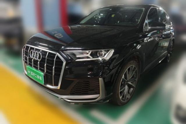 Used Audi Q7 2022 55 TFSI quattro S line Sport model