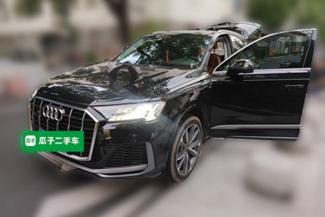 Used Audi Q7 2022 55 TFSI quattro S line Sport model