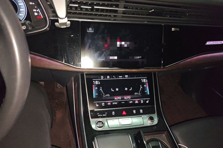 Used Audi Q7  Audio And AC Panel