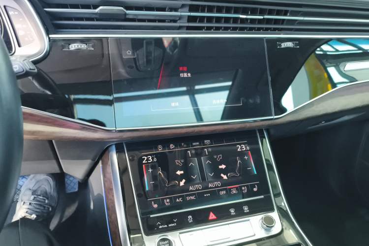 Used Audi Q7 2022 55 TFSI quattro S line Sport model Audio And AC Panel