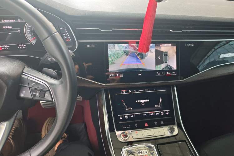 Used Audi Q7 2022 55 TFSI quattro S line Sport model Audio And AC Panel