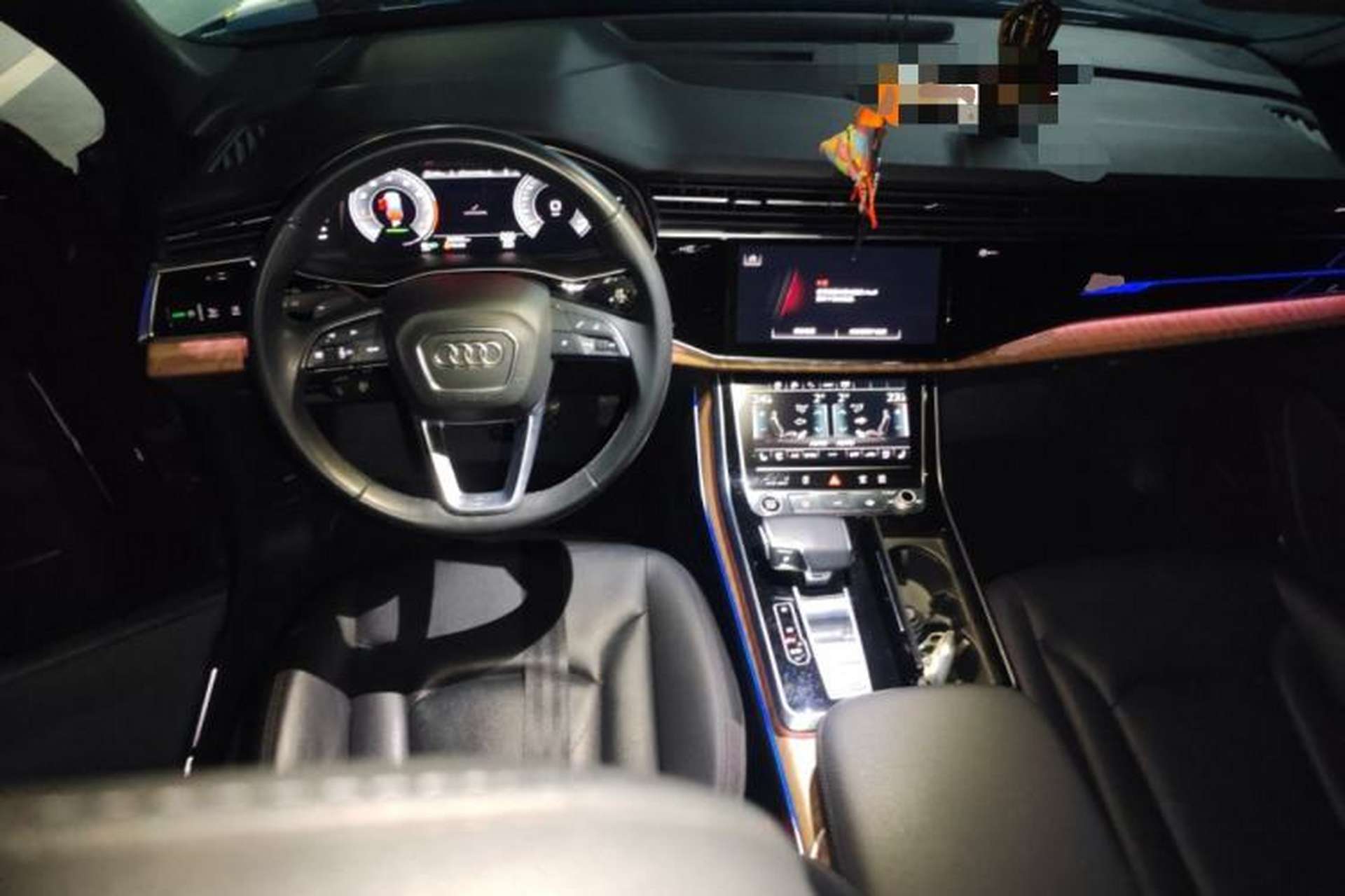 Used Audi Q7 2022 55 TFSI quattro S line Ice and Snow Sports Edition Center Console
