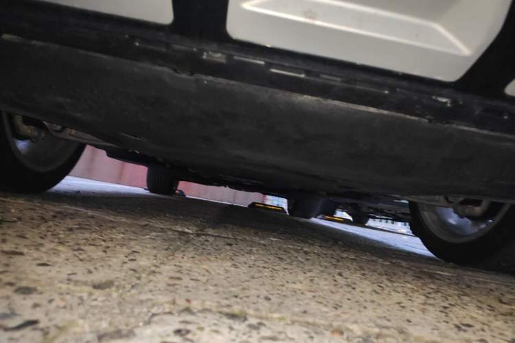 Used Audi Q7  Chassis Front