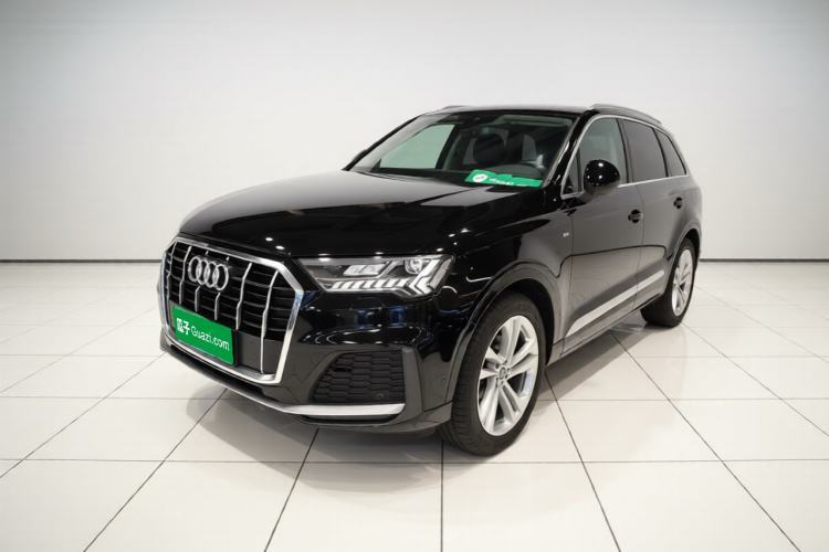Used Audi Q7 2022 45 TFSI quattro S line Sport Edition Guazi used car, China used car export, Used car for sale, Used  cars, Cheapest cars for sale