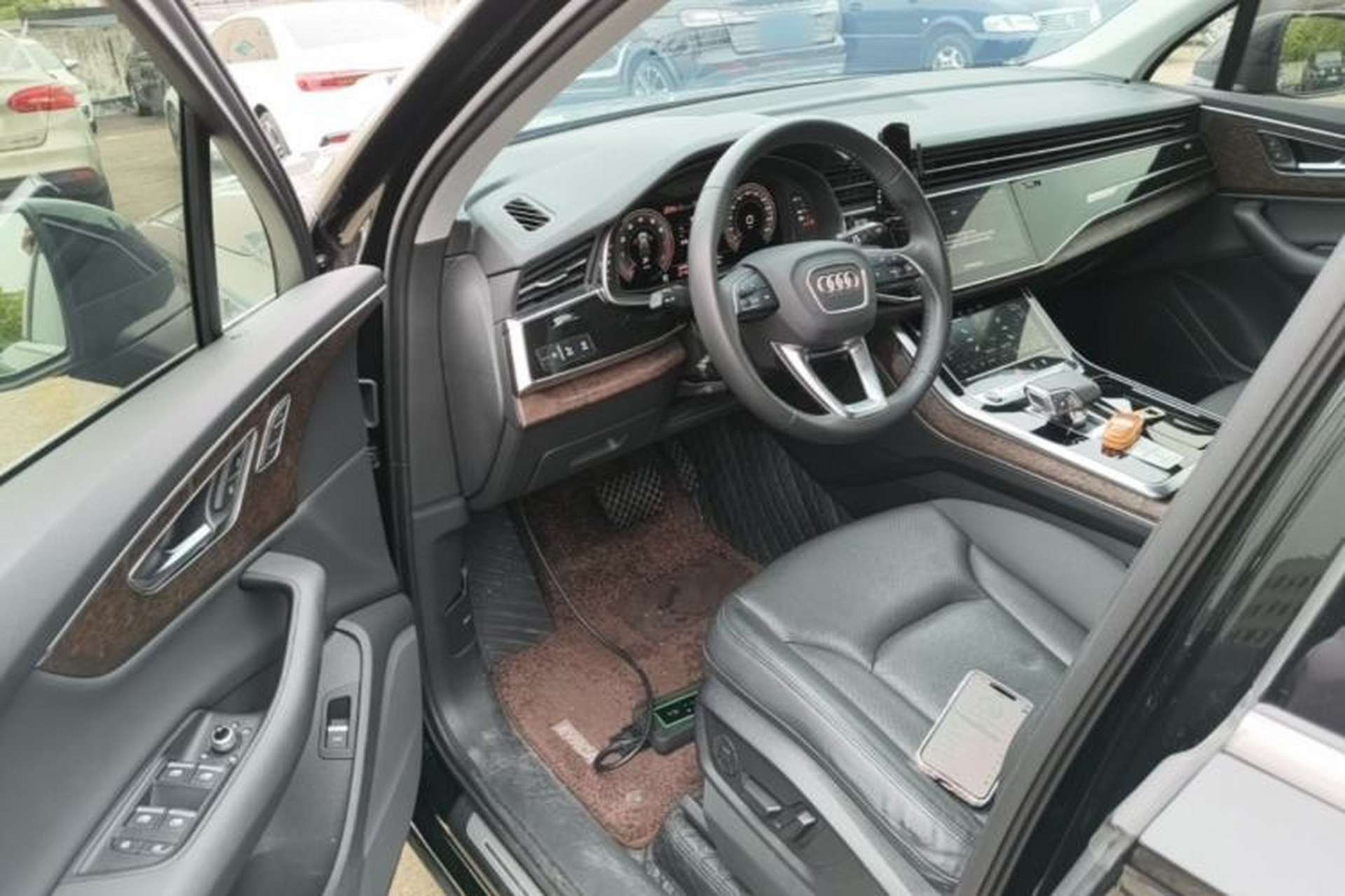 Used Audi Q7 2022 45 TFSI quattro S line Sport Edition Driver Seat