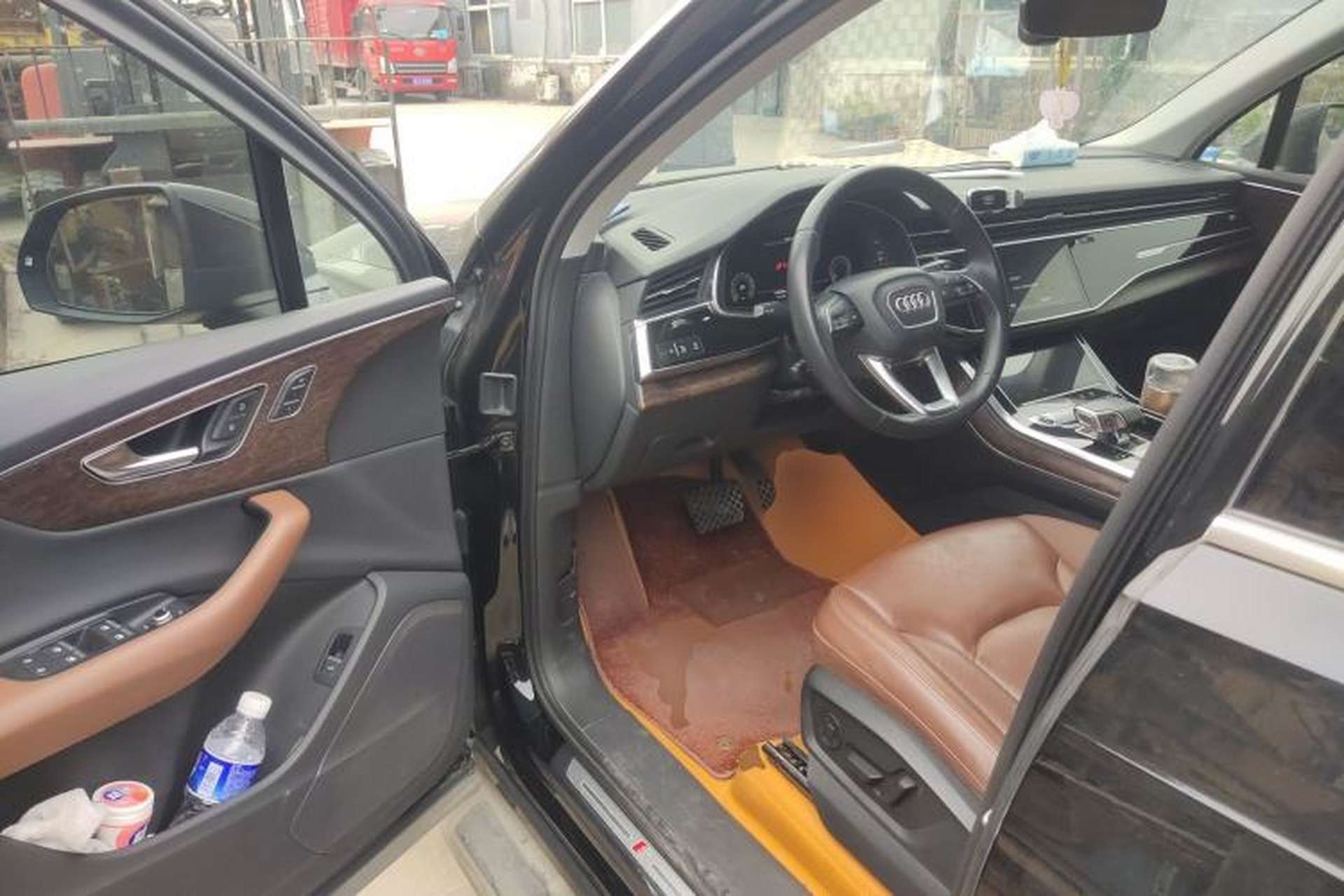 Used Audi Q7 2022 45 TFSI quattro S line Sport Edition Driver Seat