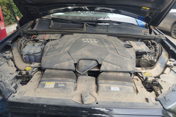 Used Audi Q7 2022 55 TFSI quattro S line Ice and Snow Sports Edition Engine Bay