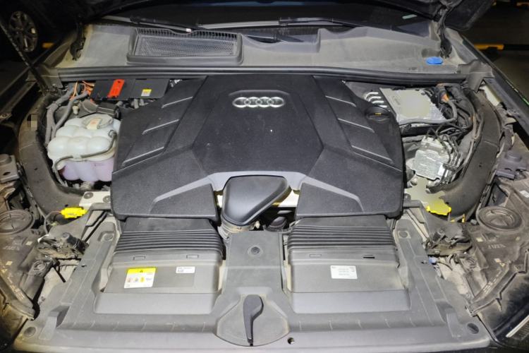 Used Audi Q7 2022 55 TFSI quattro S line Sport model Engine Bay