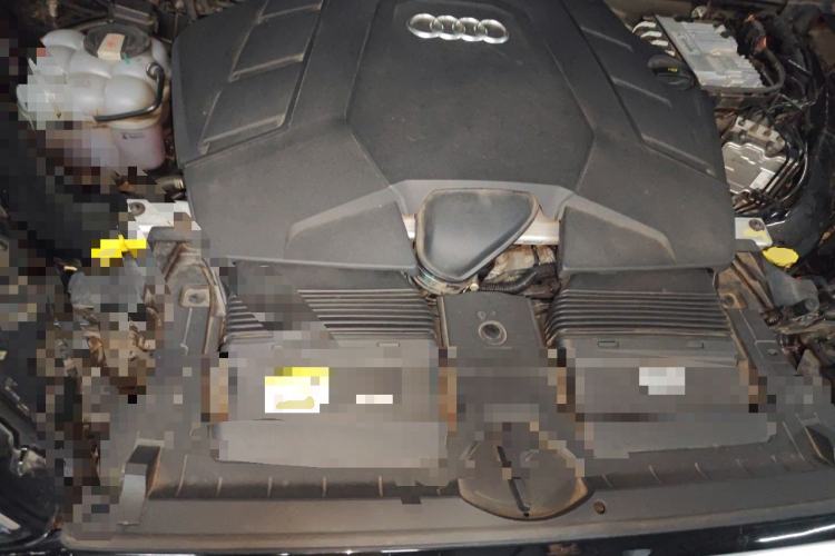 Used Audi Q7 2022 55 TFSI quattro S line Sport model Engine Bay