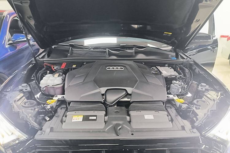 Used Audi Q7 2022 55 TFSI quattro S line Sport model Engine Bay