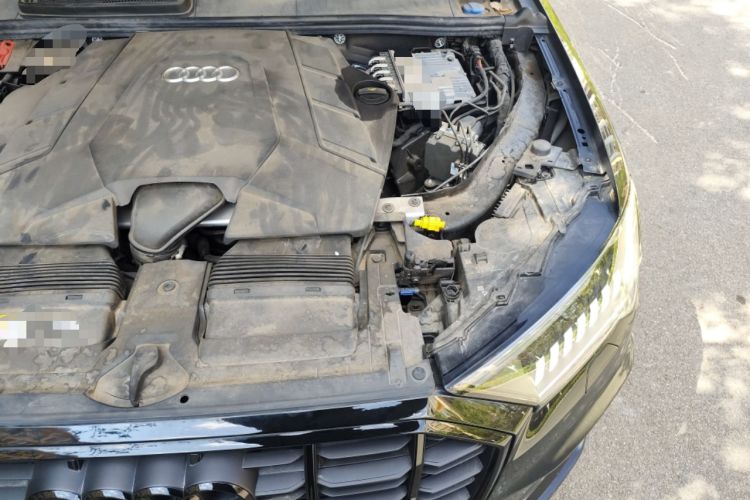 Used Audi Q7 2022 55 TFSI quattro S line Ice and Snow Sports Edition Engine Bay Left