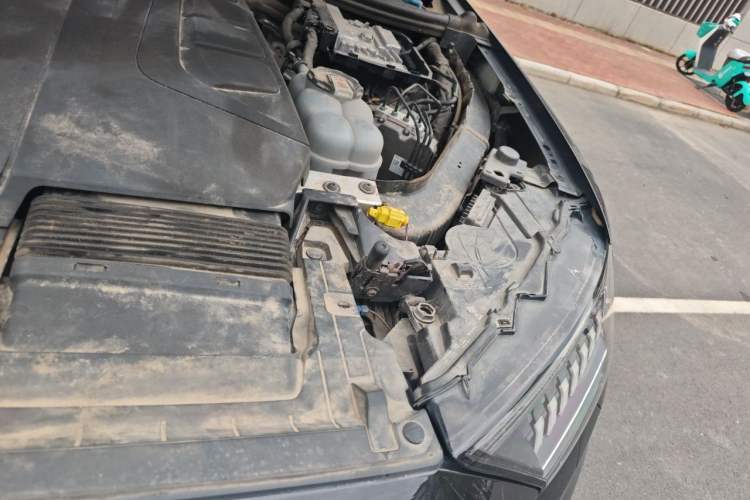 Used Audi Q7 2022 45 TFSI quattro S line Sport Edition Engine Bay Left