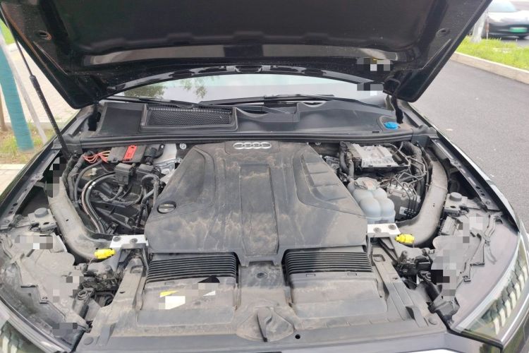 Used Audi Q7 2022 45 TFSI quattro S line Sport Edition Engine Bay