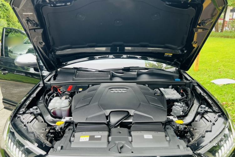 Used Audi Q7 2022 55 TFSI quattro S line Prestige Edition Engine Bay