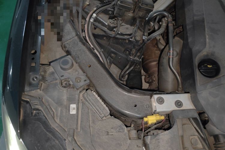 Used Audi Q7 2022 45 TFSI quattro S line Sport Edition Engine Bay Right