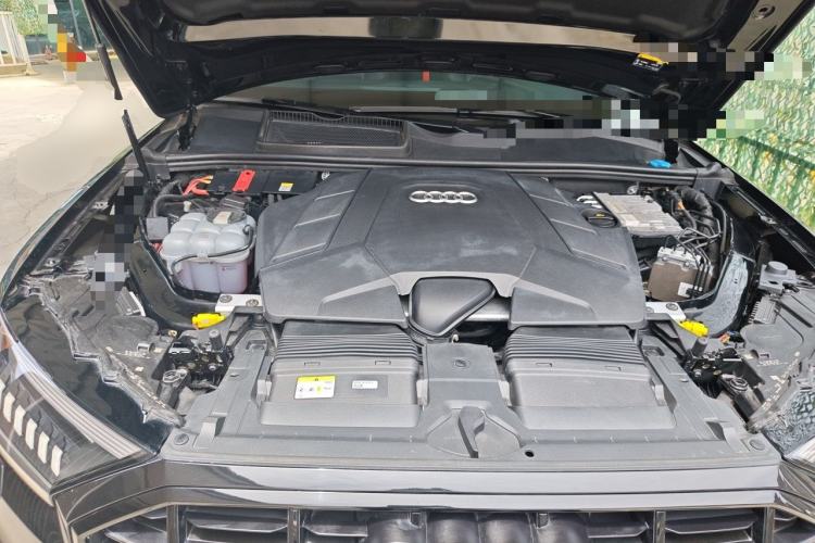 Used Audi Q7 2022 55 TFSI quattro S line Sport model Engine Bay