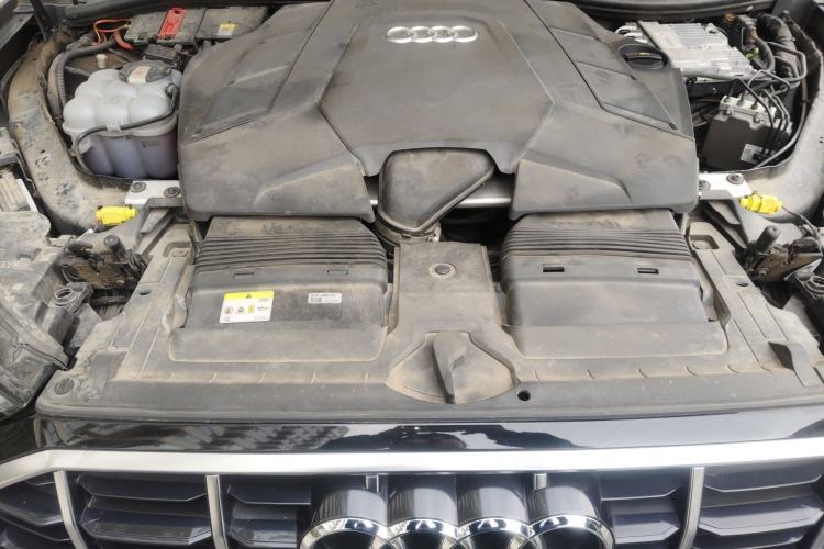 Used Audi Q7 2022 55 TFSI quattro S line Sport model Engine Bay