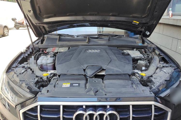 Used Audi Q7 2022 55 TFSI quattro S line Sport model Engine Bay
