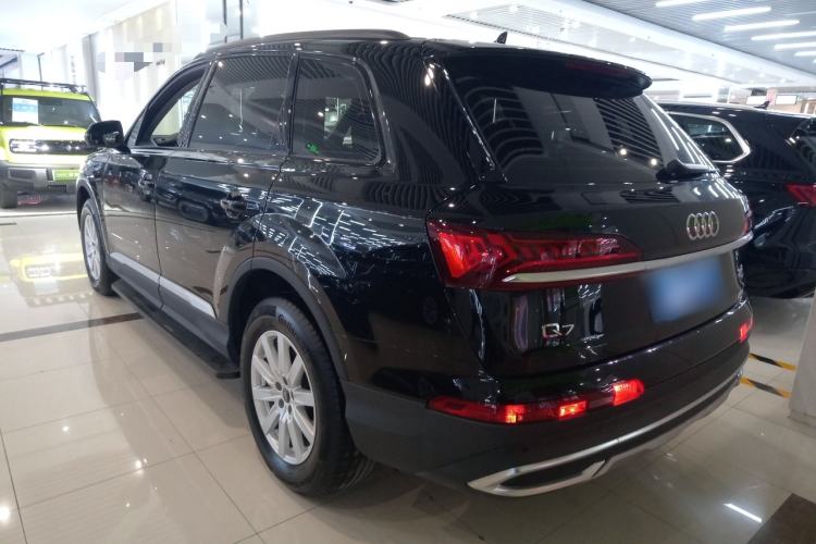 Used Audi Q7 2022 2.0T Standard Version European Specification Exterior 2