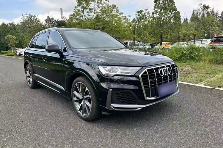 Used Audi Q7 2022 55 TFSI quattro S line Sport model Exterior 2